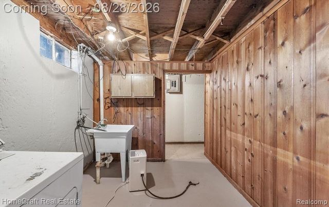 9987 BRADY, Redford Charter Township, MI 48239