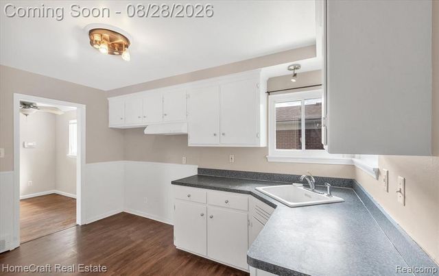 9987 BRADY, Redford Charter Township, MI 48239