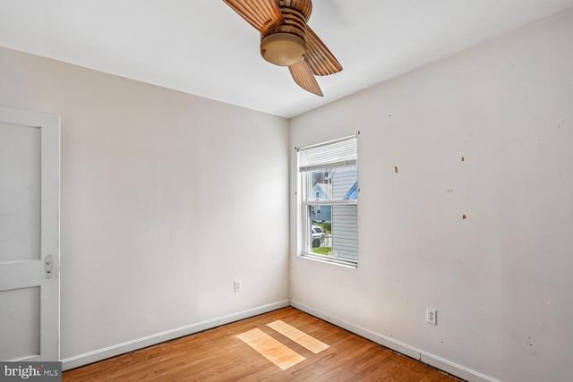 1912 QUEENSWAY, Baltimore, MD 21222
