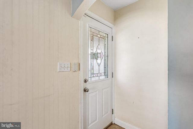 1912 QUEENSWAY, Baltimore, MD 21222