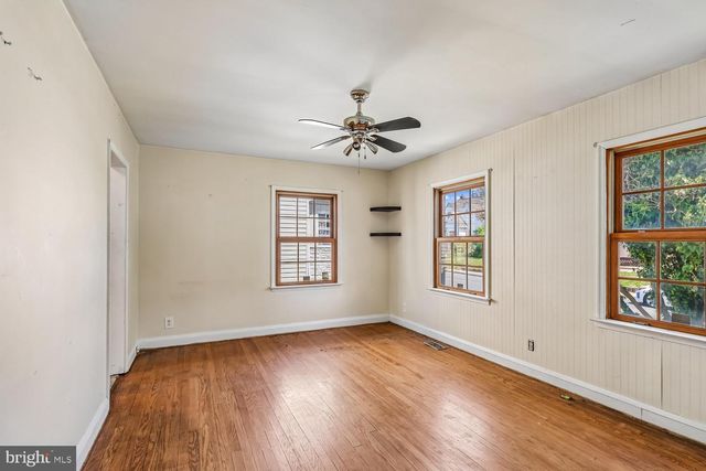 1912 QUEENSWAY, Baltimore, MD 21222
