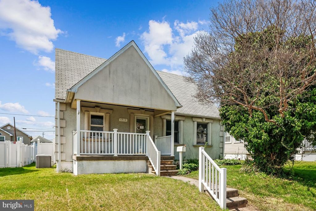 Image 1 of property listing at 1912 QUEENSWAY, Baltimore, MD 21222