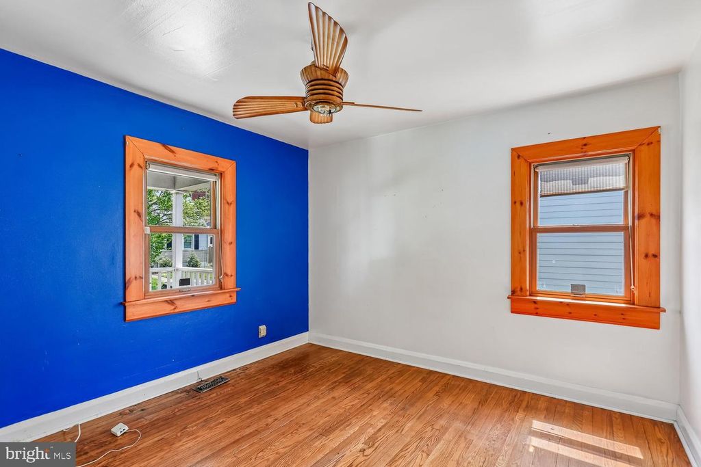 Image 21 of property listing at 1912 QUEENSWAY, Baltimore, MD 21222