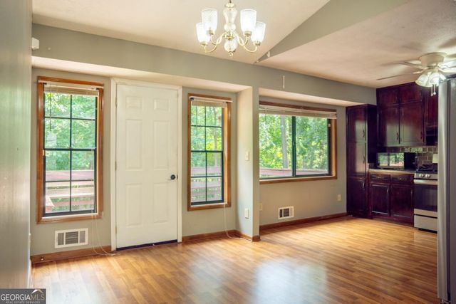 381 Windsor Walk SE, Conyers, GA 30094