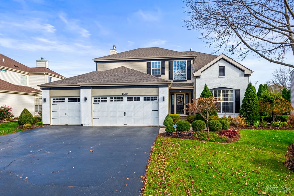 892 Audubon Lane, Aurora, IL 60506