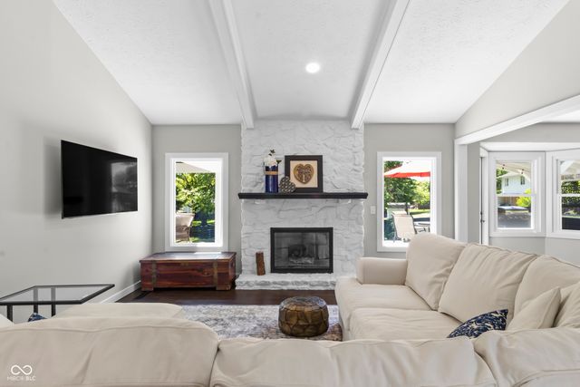 14515 Saddleback Drive, Carmel, IN 46032