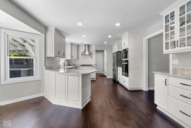 14515 Saddleback Drive, Carmel, IN 46032