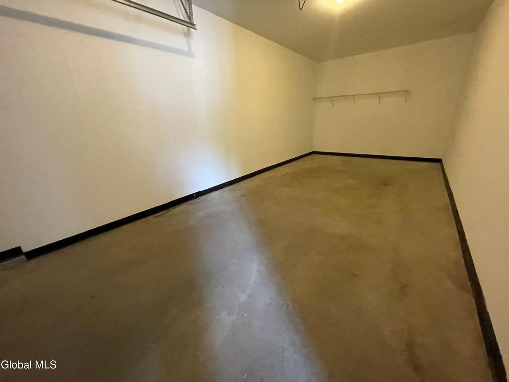 74 Weibel Avenue 13SR202, Saratoga Springs, NY 12866