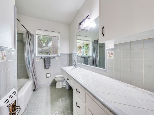 6917 E Mockingbird Lane, Dallas, TX 75214