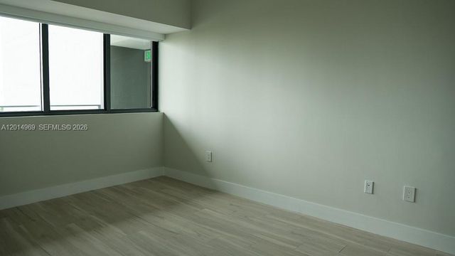 650 NE 32nd St 1702, Miami, FL 33137