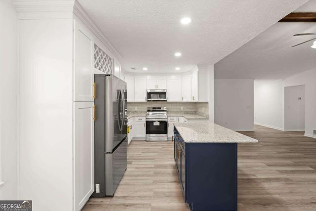 1397 Bentley Woods Trail, Lithonia, GA 30058