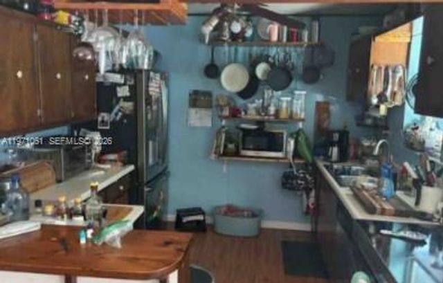 3770 SW 23rd St, Fort Lauderdale, FL 33312