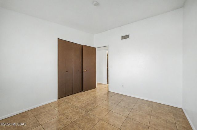 7441 N Patriot Drive, Tucson, AZ 85741