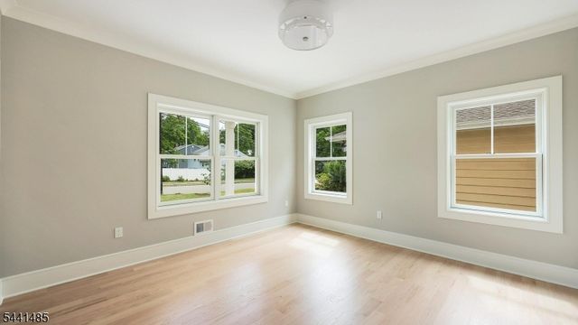 517 Lexington Ave, Cranford Twp., NJ 07016