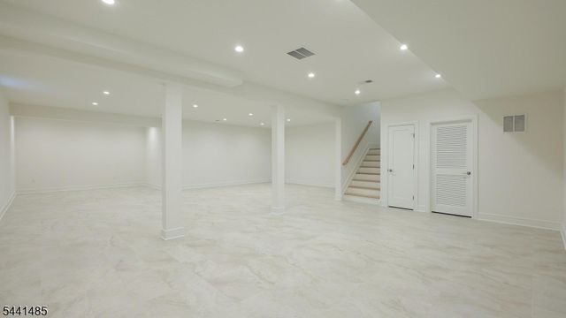 517 Lexington Ave, Cranford Twp., NJ 07016