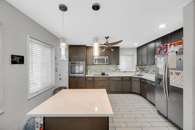 199 Westwood Drive, Park Forest, IL 60466