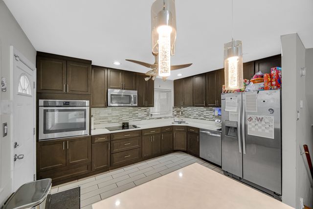 199 Westwood Drive, Park Forest, IL 60466