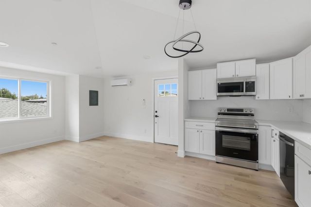 348 Angel Avenue, Sunnyvale, CA 94086