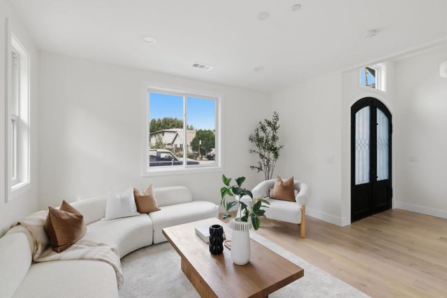 348 Angel Avenue, Sunnyvale, CA 94086