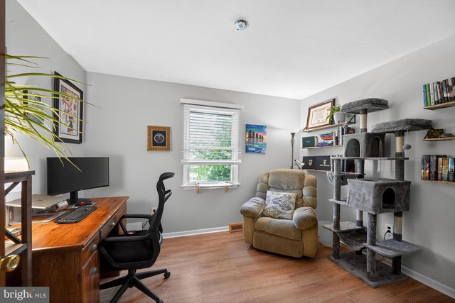 134 GALLOPING HILL RD, Lincoln University, PA 19352