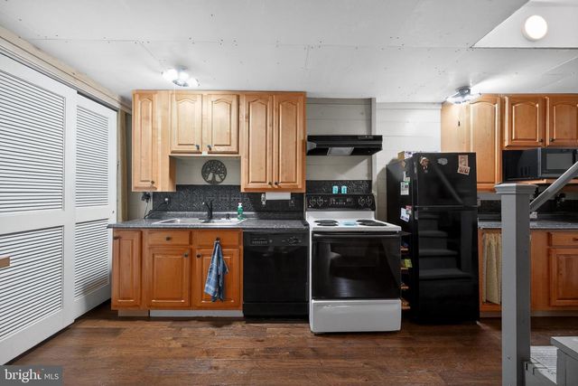 134 GALLOPING HILL RD, Lincoln University, PA 19352
