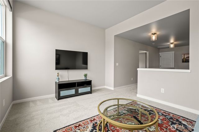 7026 61st Place NE, Marysville, WA 98270