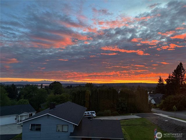 7026 61st Place NE, Marysville, WA 98270