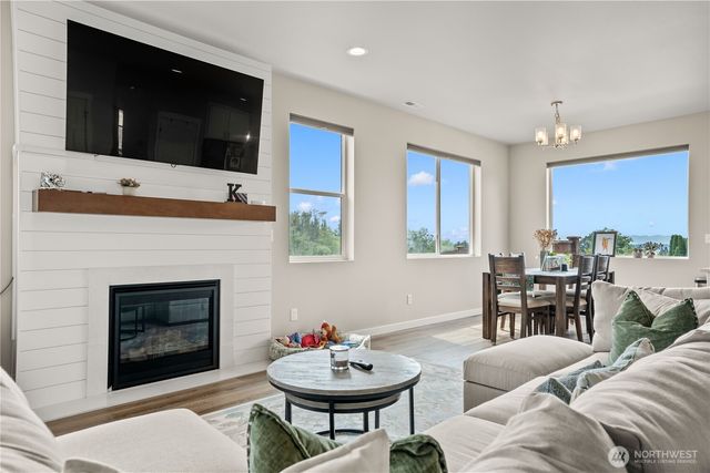 7026 61st Place NE, Marysville, WA 98270