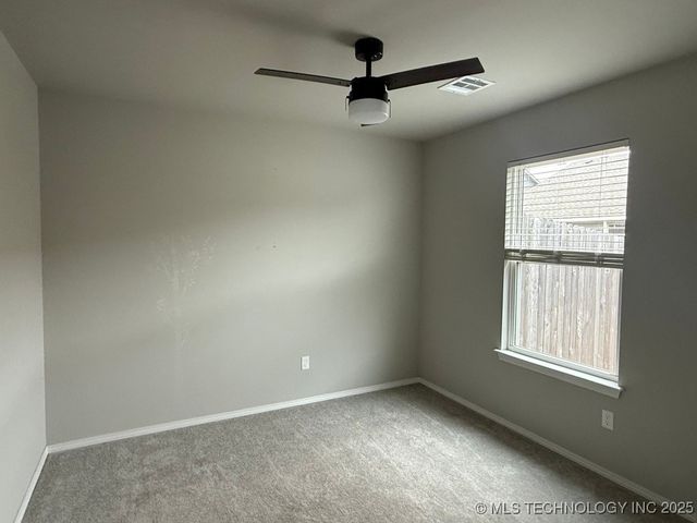 6619 S 18th Place, Broken Arrow, OK 74011