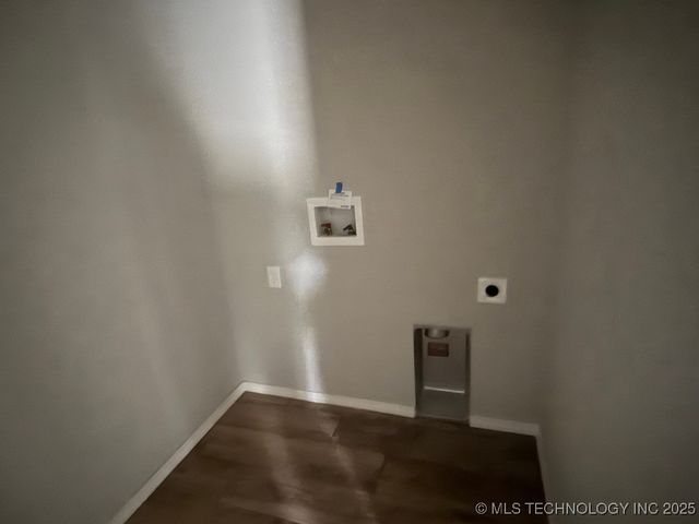 6619 S 18th Place, Broken Arrow, OK 74011