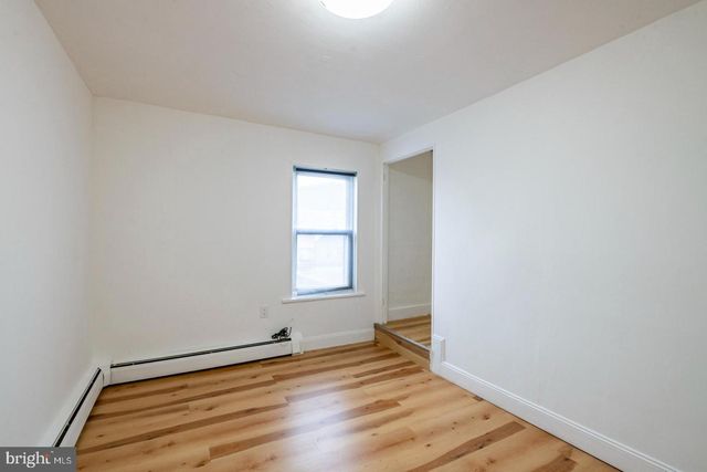 1321 COTTON ST, Reading, PA 19602