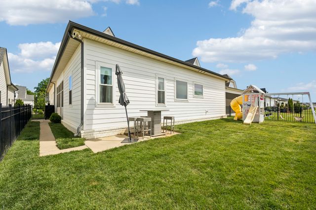 5727 Willoughby Way, Murfreesboro, TN 37129
