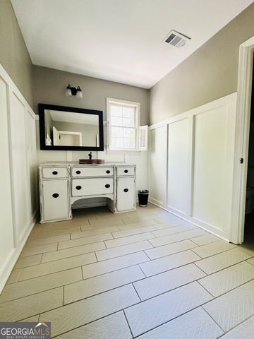 2872 McPherson Road NE, Roswell, GA 30075