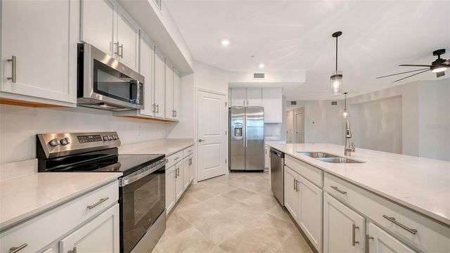 5624 SUMMIT POINTE CIRCLE 104, Bradenton, FL 34210