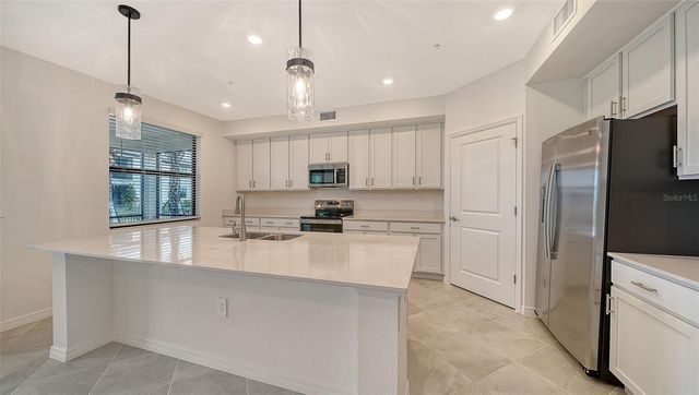 5624 SUMMIT POINTE CIRCLE 104, Bradenton, FL 34210