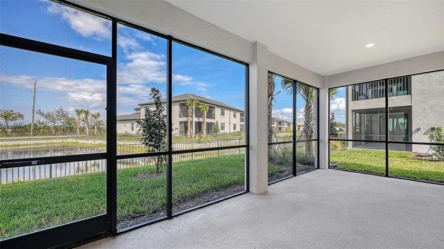 5624 SUMMIT POINTE CIRCLE 104, Bradenton, FL 34210