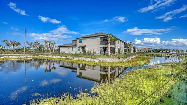 5624 SUMMIT POINTE CIRCLE 104, Bradenton, FL 34210