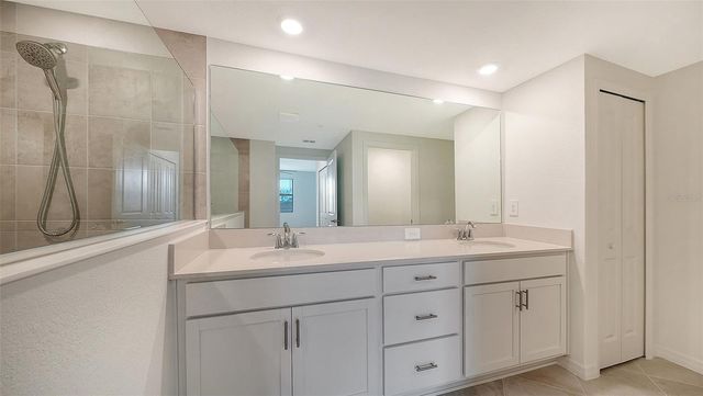 5624 SUMMIT POINTE CIRCLE 104, Bradenton, FL 34210