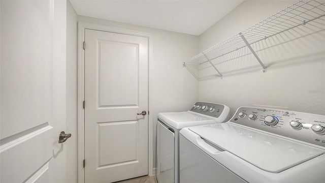 5624 SUMMIT POINTE CIRCLE 104, Bradenton, FL 34210