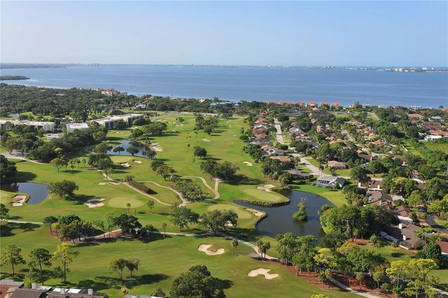 5624 SUMMIT POINTE CIRCLE 104, Bradenton, FL 34210