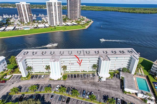 36 Yacht Club Drive 307, North Palm Beach, FL 33408