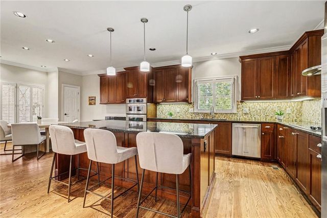 1905 Castleway NE Lane, Atlanta, GA 30345