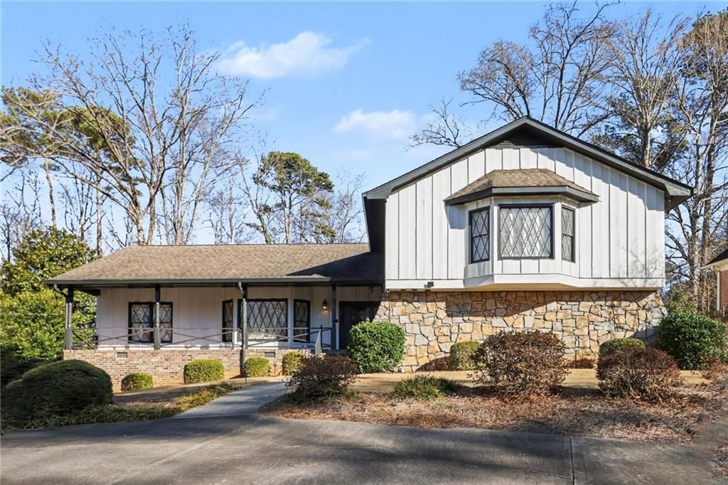 1905 Castleway NE Lane, Atlanta, GA 30345
