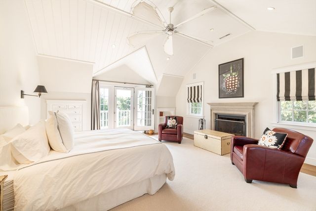 24 Katama Bay View Road, Edgartown, MA 02539