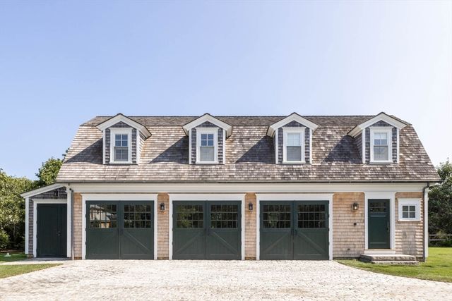 24 Katama Bay View Road, Edgartown, MA 02539