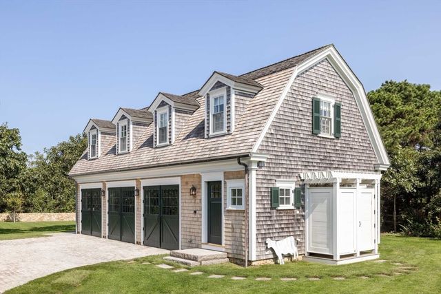 24 Katama Bay View Road, Edgartown, MA 02539