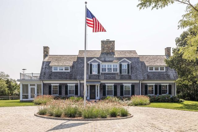 24 Katama Bay View Road, Edgartown, MA 02539