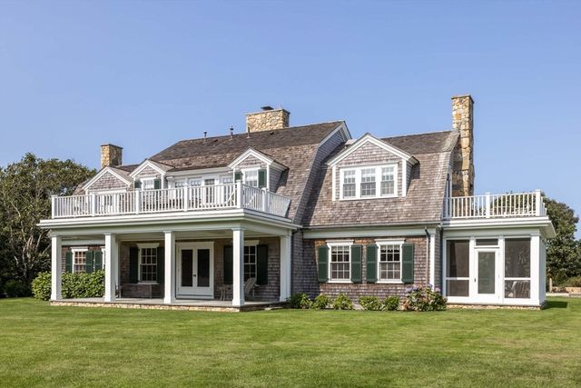 24 Katama Bay View Road, Edgartown, MA 02539