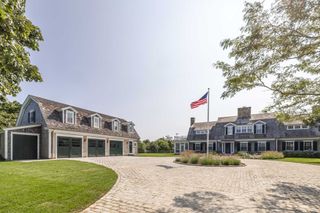 24 Katama Bay View Road, Edgartown, MA 02539