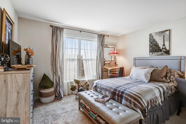 2706 SIR MICHAEL PL, Lanham, MD 20706